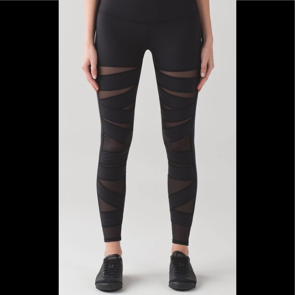lululemon tech mesh wunder under